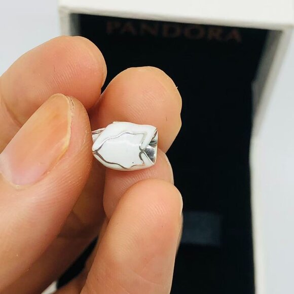 ✨🔥Pandora Disney The Nightmare Before Christmas Zero Charm - Picture 2 of 4